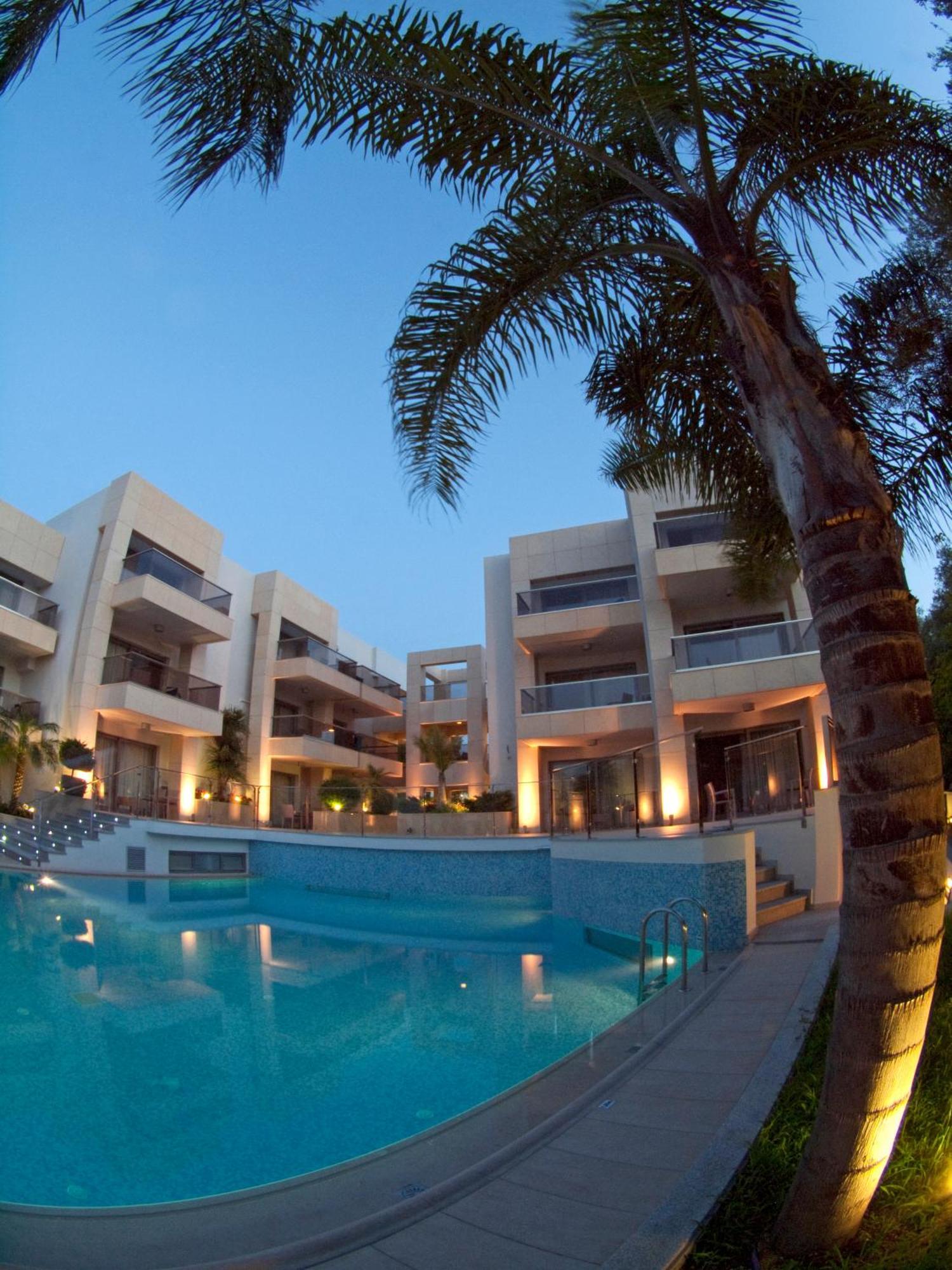 Summertime Boutique Hotel & Spa ปลาเตเนียส ภายนอก รูปภาพ